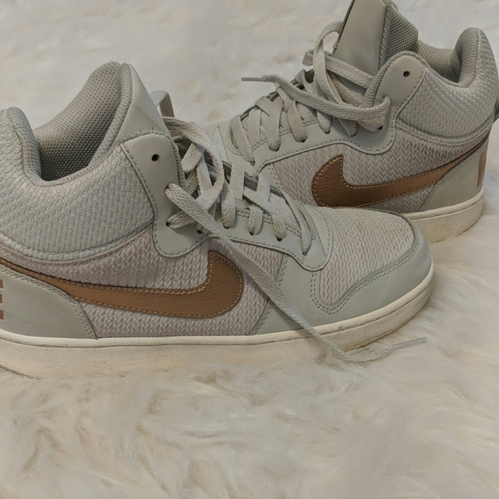 High top nike
